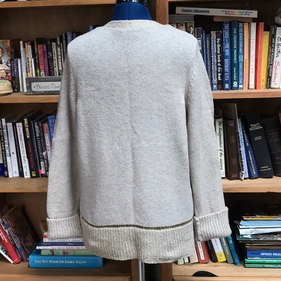 Simply Vera Size XL Hidden Snap Front Sweater (B4) - Picture 4 of 6